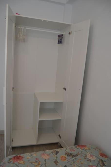 סביליה Cozy And Well Connected Apartment מראה חיצוני תמונה