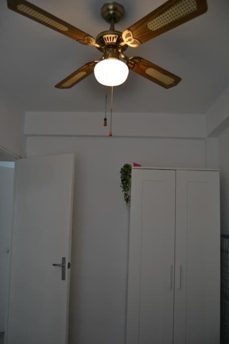 סביליה Cozy And Well Connected Apartment מראה חיצוני תמונה