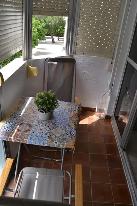 סביליה Cozy And Well Connected Apartment מראה חיצוני תמונה