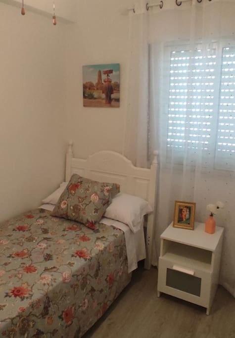 סביליה Cozy And Well Connected Apartment מראה חיצוני תמונה