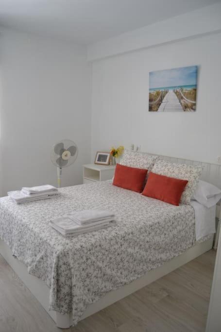 סביליה Cozy And Well Connected Apartment מראה חיצוני תמונה